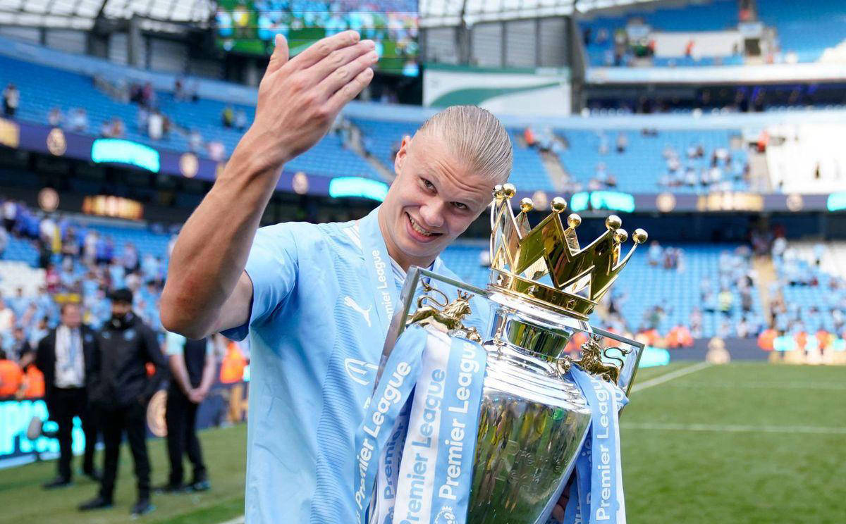 2.6亿顶薪留不住神锋，皇马巴黎1.5亿欧疯狂抢人，瓜帅王朝要崩塌？