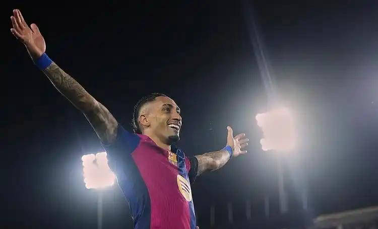 曼联缺失的关键环节：教练困局